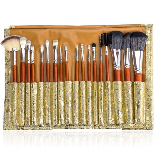 Набор кисточек для макияжа в футляре maXmaR MB-18 Gold, 18 шт MB-18G фото