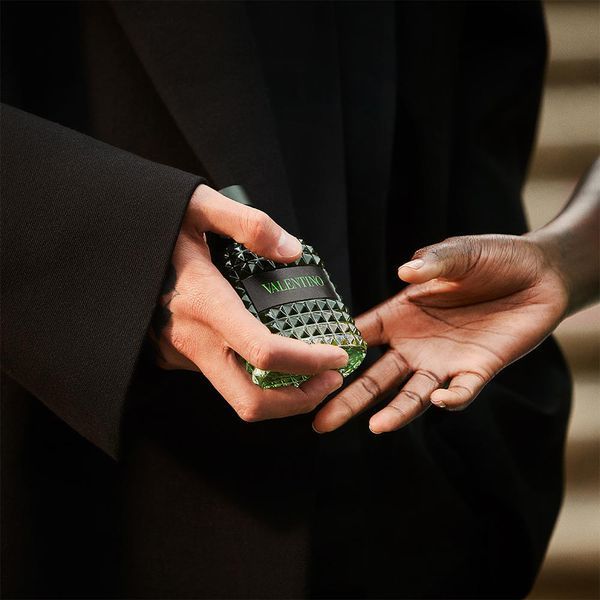 Valentino Born in Roma Uomo Green Stravaganza туалетна вода для чоловіків 50 мл (3614274024784) 3614274024784 фото